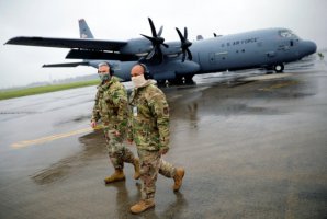 美國加強對日本軍事基地的COVID-19疫情應對措施