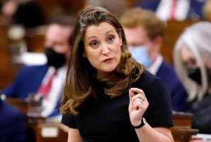 加拿大財政部長超越G20經濟政策 警告俄羅斯財政部長