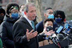 紐約市審計長建議撤資俄羅斯資產應對俄烏戰爭