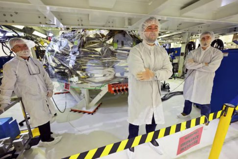 美國宇航局月球火箭準備在首次阿耳忒彌斯任務前夕