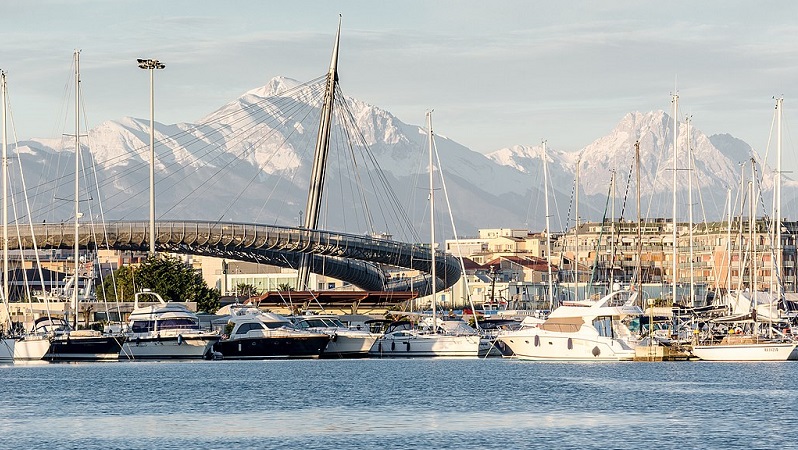 英國公司獲得意大利為海上石油禁令支付1.9億歐元賠償