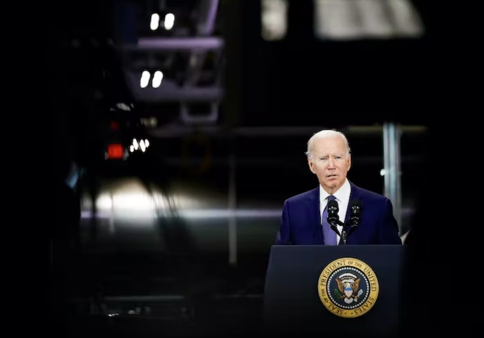 朔爾茨和拜登在電話中同意克里姆林宮的核威脅“不負責任”