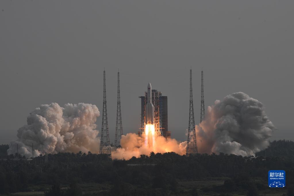 中國(guó)空間站夢(mèng)天實(shí)驗(yàn)艙發(fā)射升空