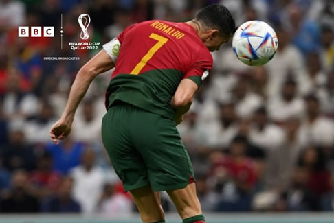 C羅碰到球了嗎 葡萄牙2-0烏拉圭第一個進球C羅沒頂到