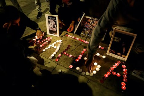 伊朗在反政府抗議活動中慶祝1979年美國大使館被接管