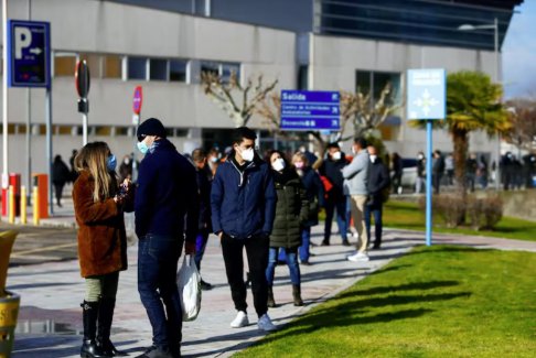 歐盟機構表示 COVID大流行導致超級細菌感染激增