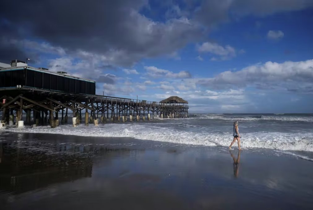 颶風妮可在佛羅里達海岸留下了&ldquo;前所未有的&rdquo;建筑損壞