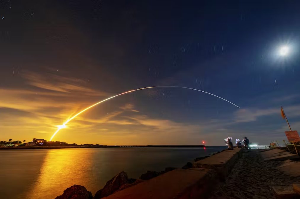 阿爾忒彌斯1號繞月飛行后太空艙返回