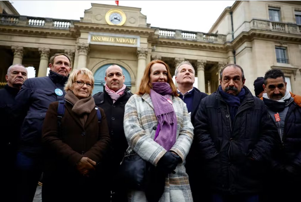 法國工會養老金罷工擾亂公共交通