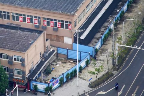 世衛組織顧問敦促中國公布所有與COVID-19相關數據