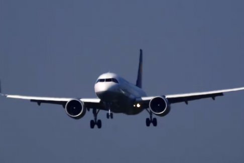 中國表示對大型飛機訂單持觀望態度