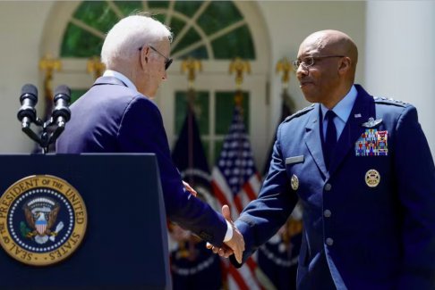 美國參議院確認拜登當選美國最高軍官