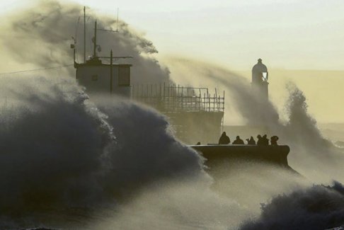 臺(tái)風(fēng)巴貝特將于襲擊英國(guó)