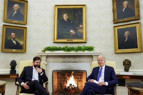 智利總統譴責以色列 對拜登表示擔憂