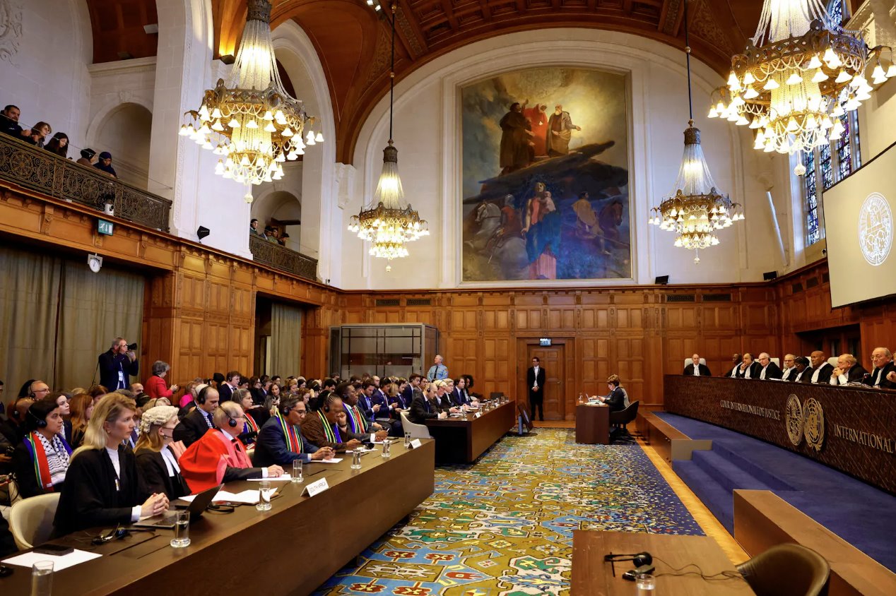 2024年1月26日,荷蘭海牙,南非指控以色列在加沙的軍事行動是國家主導的種族滅絕,國際法院(ICJ)法官就針對以色列采取緊急措施做出裁決。