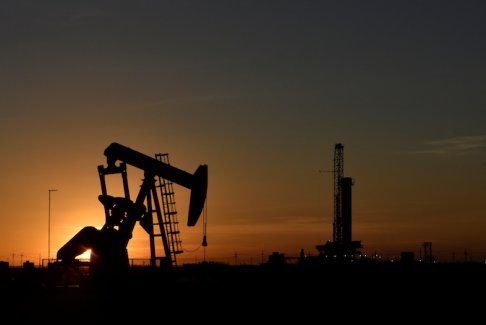 氣候領袖和石油巨頭提出替代能源轉型現實