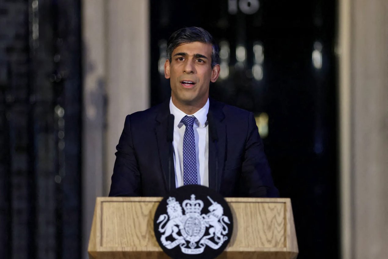 英國首相里希·蘇納克于2024年3月1日在英國倫敦唐寧街10號外發表講話。