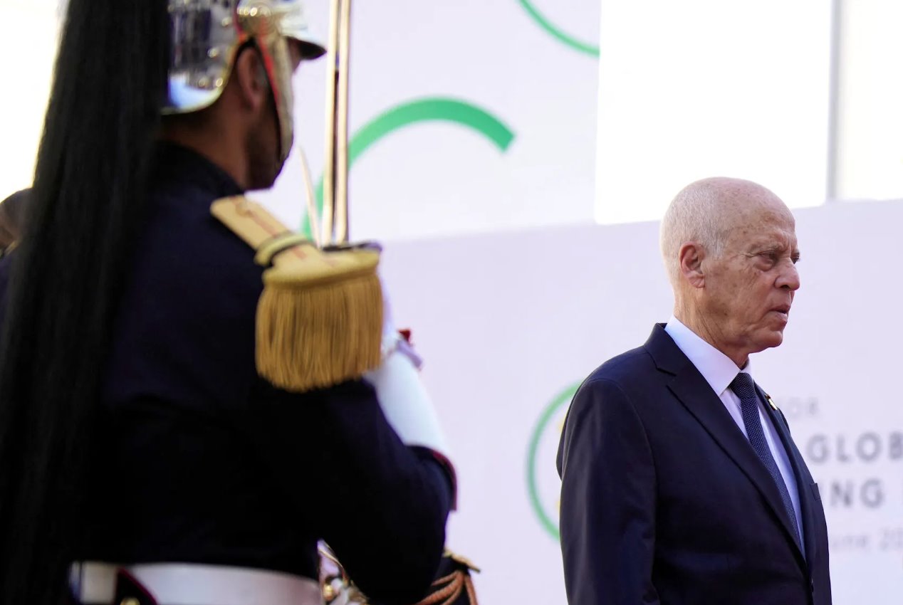 突尼斯總統凱斯&middot;賽義德將于2023年6月23日星期五抵達法國巴黎，出席新全球金融協定峰會閉幕會議。