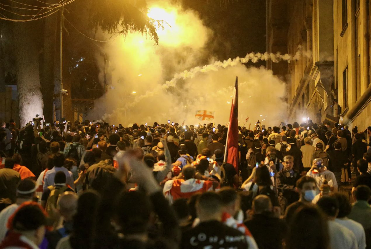 2024年5月1日，格魯吉亞第比利斯，人們反對&ldquo;外國代理人&rdquo;的法案。