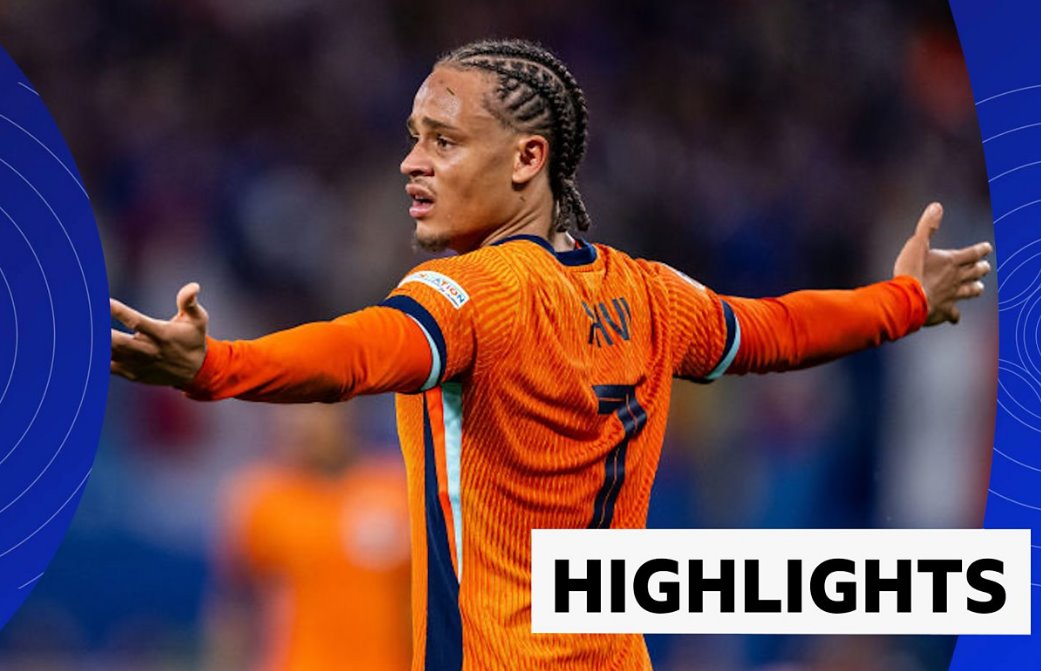 裁判誤判西蒙斯的進球無效