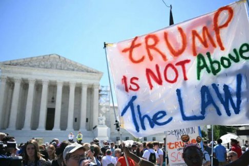 拜登考慮對最高法院進行重大改革