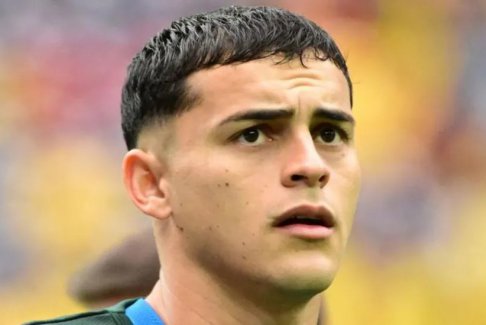 森林隊(duì)以930萬英鎊簽下巴拉圭前鋒索薩