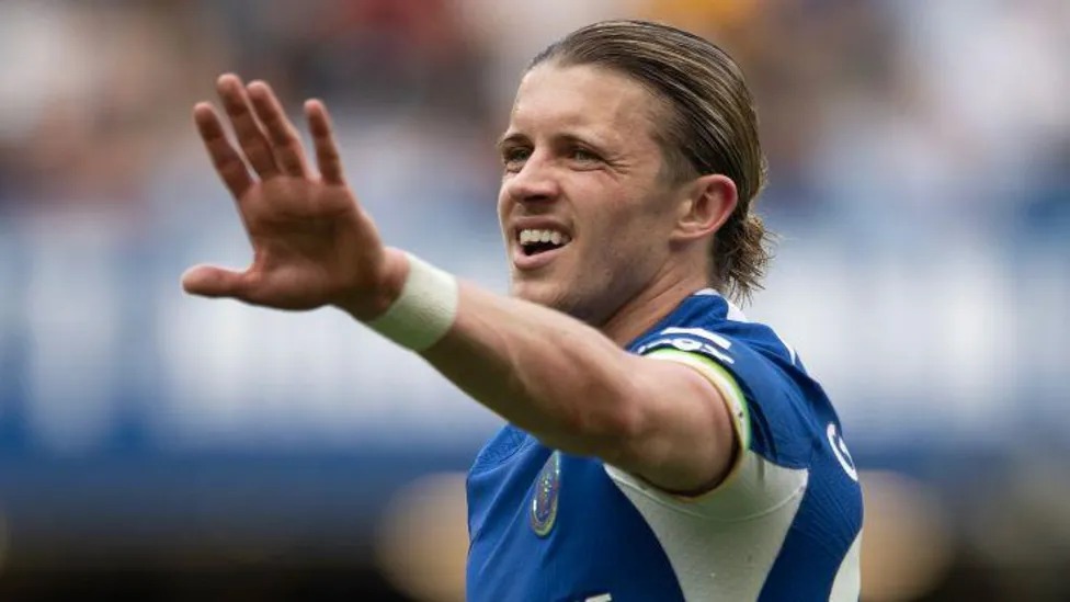 康納&middot;加拉格爾因試圖轉會馬德里競技而被排除在切爾西主力陣容之外