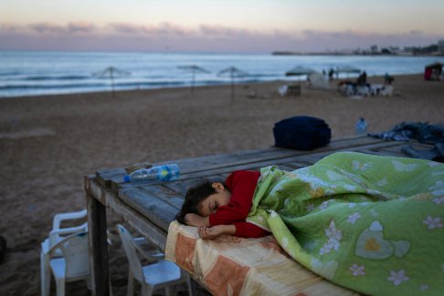 以色列軍隊開進黎巴嫩 平民無處可逃