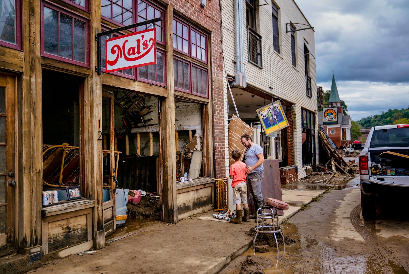 美國颶風海倫襲擊北卡羅來納州