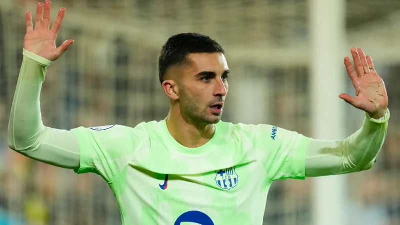 費蘭&middot;托雷斯（FerranTorres）慶祝