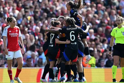 歐洲女子足球冠軍聯賽阿森納1-2里昂
