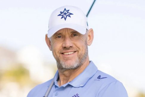 薩頓預測英超聯賽和足總杯半決賽VS高爾夫巨星李·維