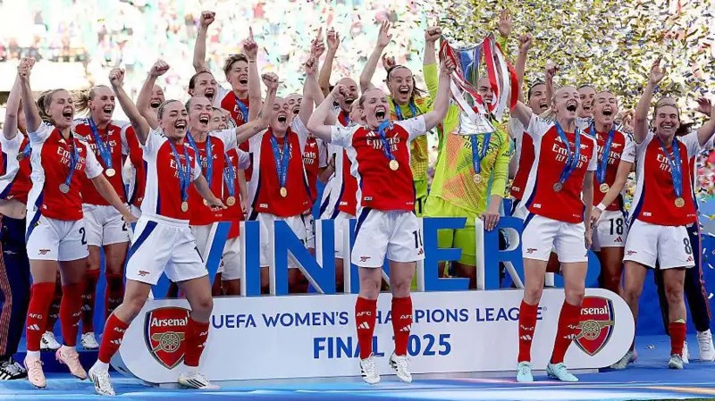 阿森納隊18年來首次奪得女足歐冠冠軍