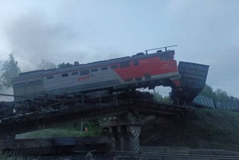 俄烏邊境兩座橋梁倒塌 造成7人死亡69人受傷