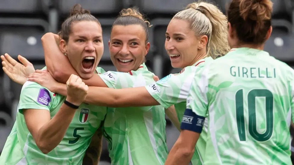 意大利在首場比賽中攻入了對陣威爾士的全部四個進球