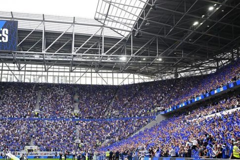 埃弗頓和格拉利什在新主場完美開局