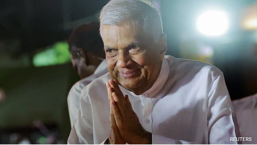 斯里蘭卡前總統拉尼爾·維克勒馬辛哈因涉嫌挪用資金被捕