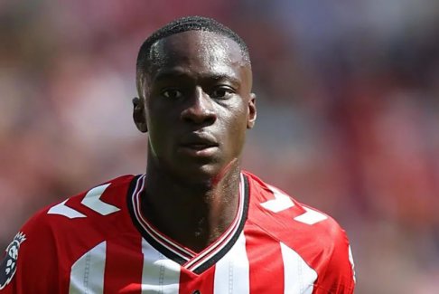 桑德蘭創紀錄簽約迪亞拉將續約至12月