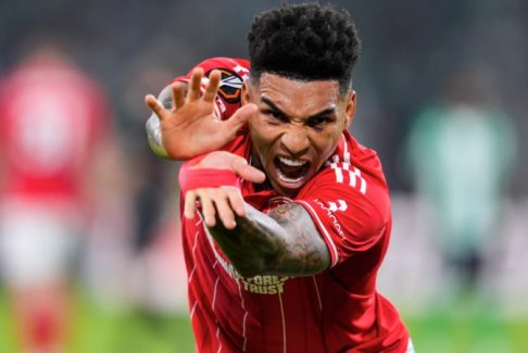 諾丁漢森林伊戈?duì)枴崽K斯大放異彩