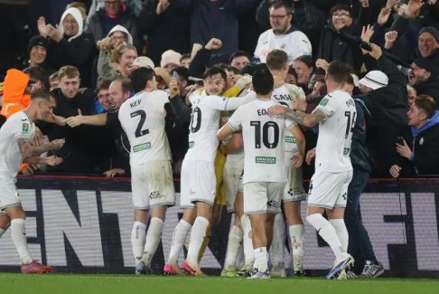 聯賽杯：雷克瑟姆戰平卡迪夫城，天鵝隊迎戰曼城