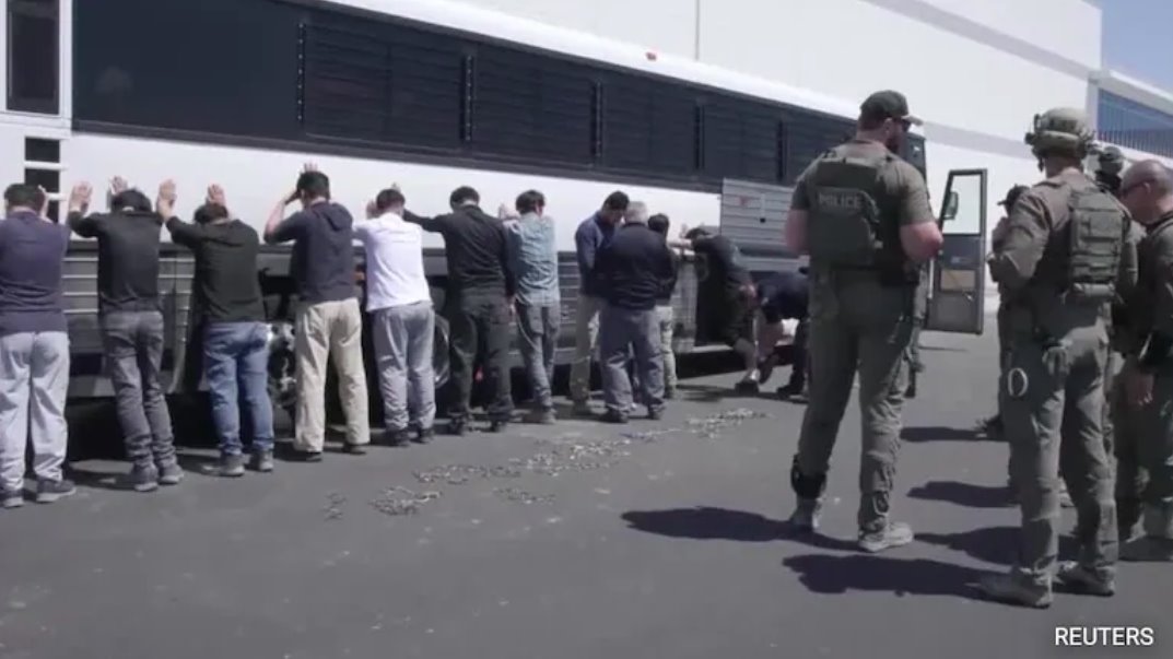 這次突擊檢查首爾官員措手不及，并成為韓國的頭條新聞。