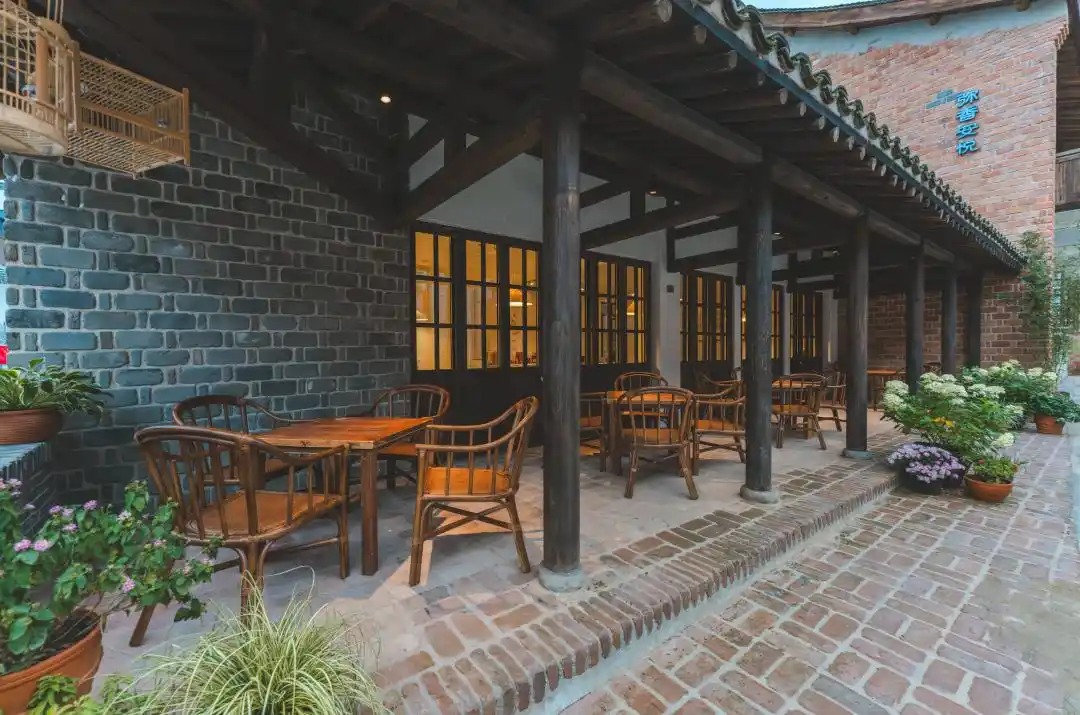 陜西小村莊住一晚已經要兩千了，全國各地掀起民宿熱盯上城市中產