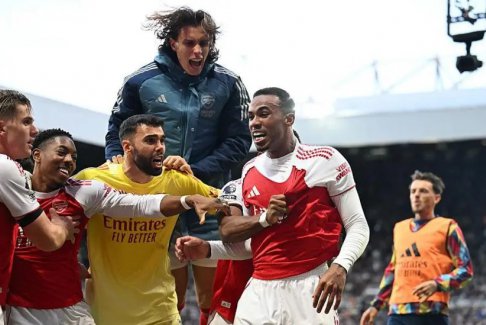 阿森納抓住巨大機(jī)會(huì)再次逆轉(zhuǎn)獲勝