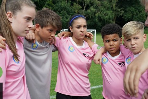 薩頓英超聯賽預測VS杰米·約翰遜足球俱樂部阿雅和艾