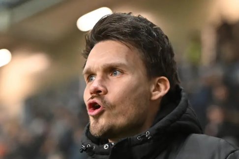 羅爾成為了流浪者隊的新主教練