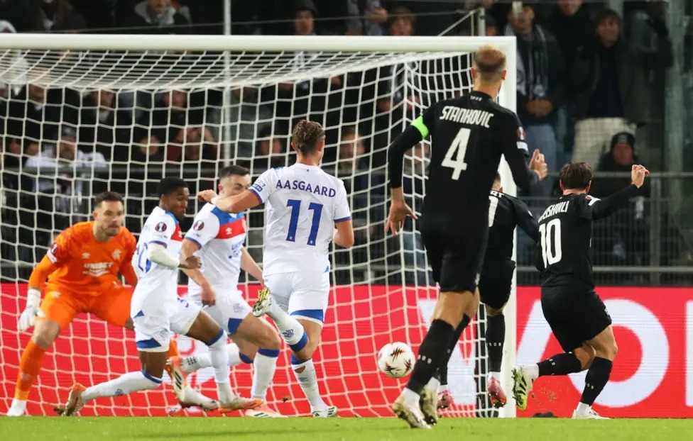 流浪者隊在歐聯杯賽初遭遇兩連敗