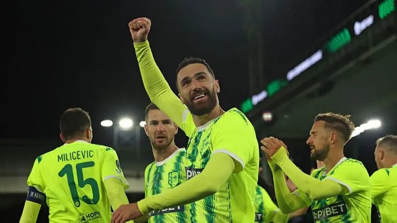 在與水晶宮的比賽之前,AEK拉納卡從未在正式比賽中擊敗過(guò)英格蘭球隊(duì)