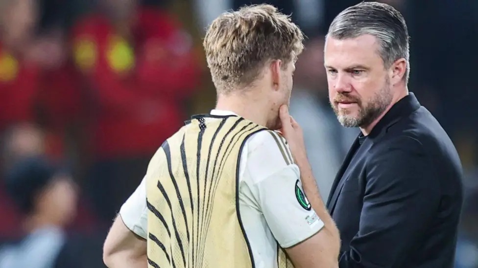 阿伯丁隊主教練吉米·泰林堅稱他的球隊將從雅典AEK隊的失利中“吸取教訓”