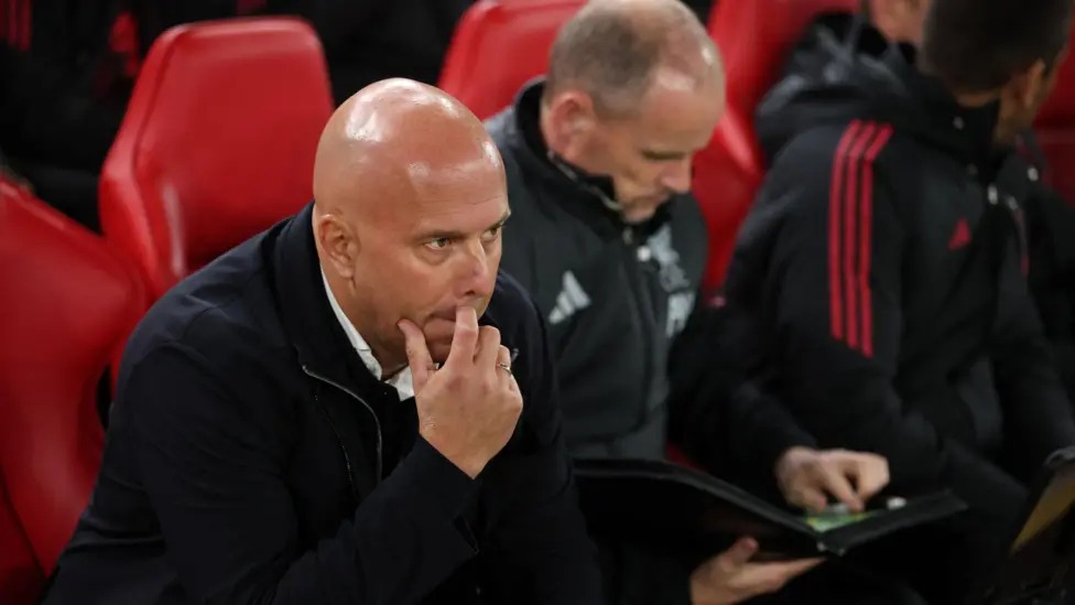 利物浦在各項賽事近七場比賽中輸掉了六場