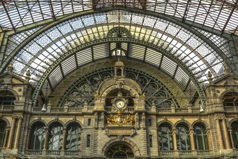 追尋盧浮宮的寶藏：走進安特衛普的珠寶地下世界